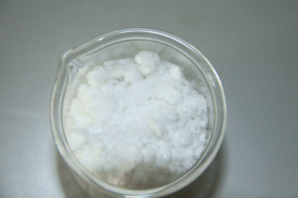 磷酸二氢钾使用方法，有喷施/蘸根/拌种/混土等
