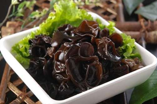 黑木耳的功效与作用，黑木耳预防贫血 今天你吃了吗？