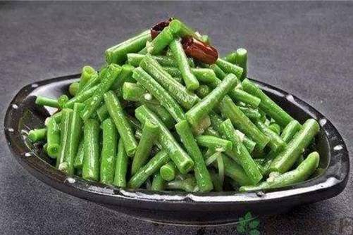 豇豆的功效与作用 不起眼的豇豆原来还可以益气、补肾健胃