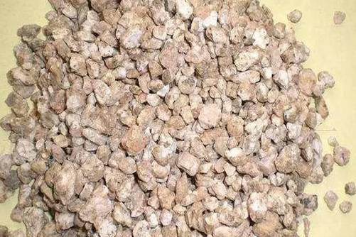 多肉用什么铺面土铺面最好？铺对了让你的多肉别具风格