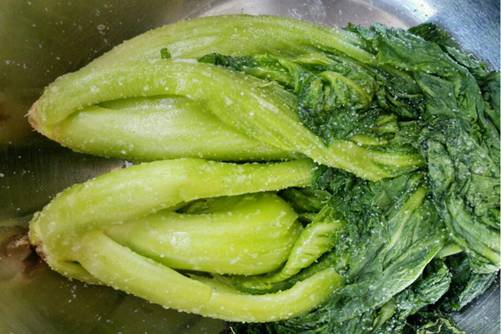 酸白菜的腌制方法 这样腌酸白菜又脆又爽口