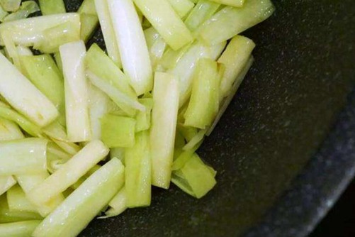 蒲菜的营养价值，蒲菜怎么做好吃又营养